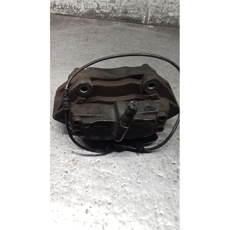 Recambio de pinza freno delantera derecha para mercedes-benz clase s (w220) berlina 500 (220.075) referencia OEM IAM  BREMBO 98