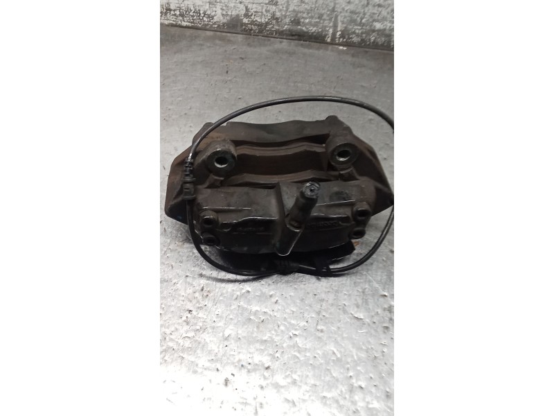 Recambio de pinza freno delantera derecha para mercedes-benz clase s (w220) berlina 500 (220.075) referencia OEM IAM  BREMBO 98