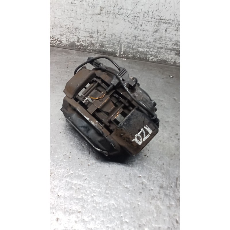 Recambio de pinza freno delantera izquierda para mercedes-benz clase s (w220) berlina 500 (220.075) referencia OEM IAM  BREMBO 9