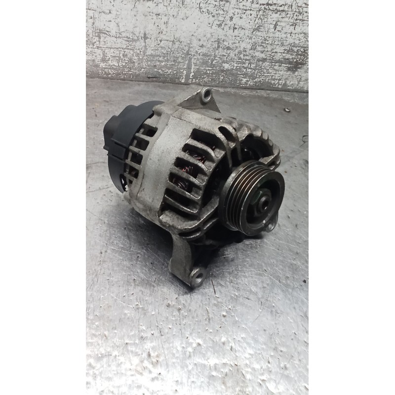 Recambio de alternador para fiat seicento / 600 (187_) 1.1 (187axb, 187axb1a, 187axc1a02) referencia OEM IAM 51859049 90A 05