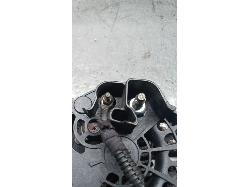 Recambio de alternador para fiat seicento / 600 (187_) 1.1 (187axb, 187axb1a, 187axc1a02) referencia OEM IAM 51859049 90A 05