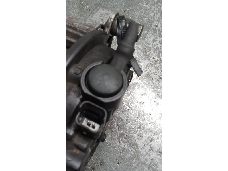 Recambio de alternador para citroën c3 i (fc_, fn_) 1.4 hdi referencia OEM IAM TG15C156 S635927A 150A 02