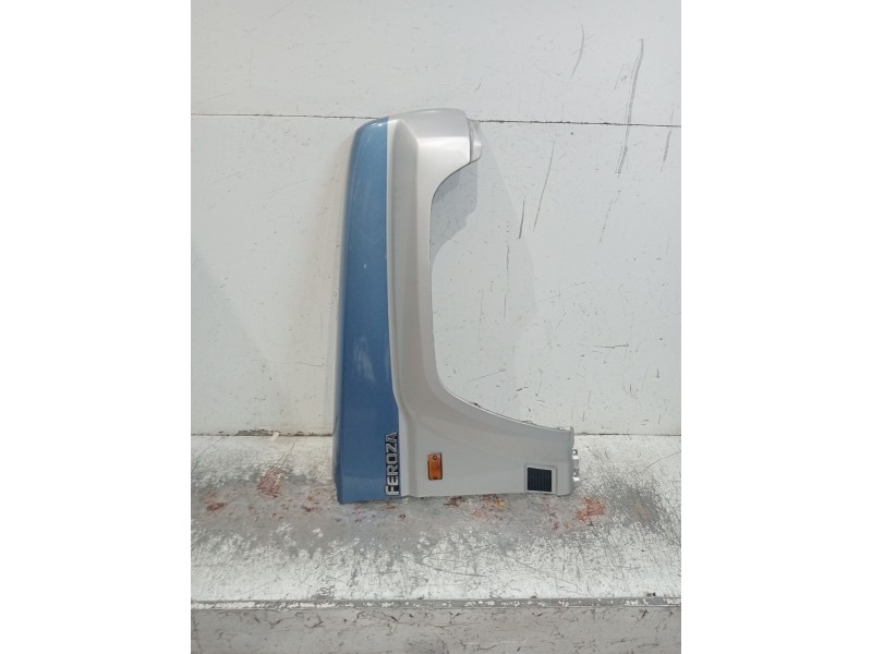 Recambio de aleta delantera derecha para daihatsu feroza 1.6 referencia OEM IAM   3P