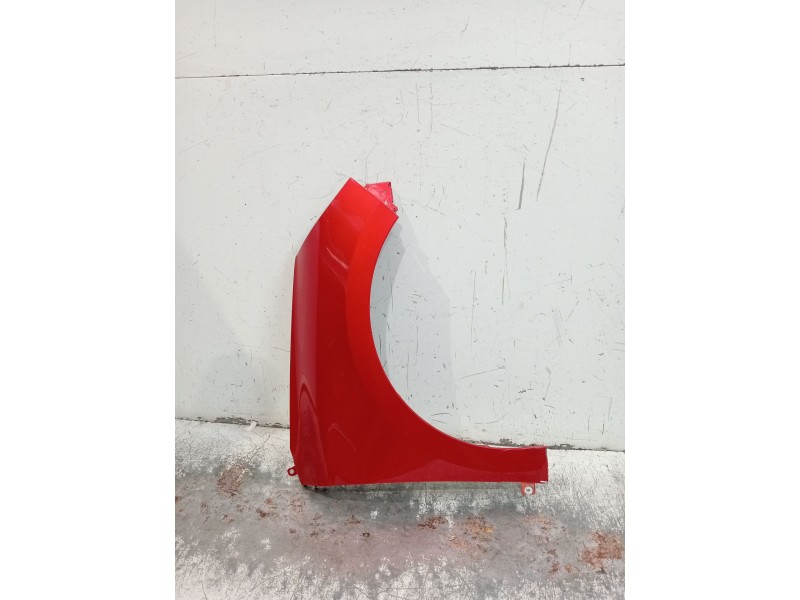 Recambio de aleta delantera derecha para renault clio v referencia OEM IAM   5P