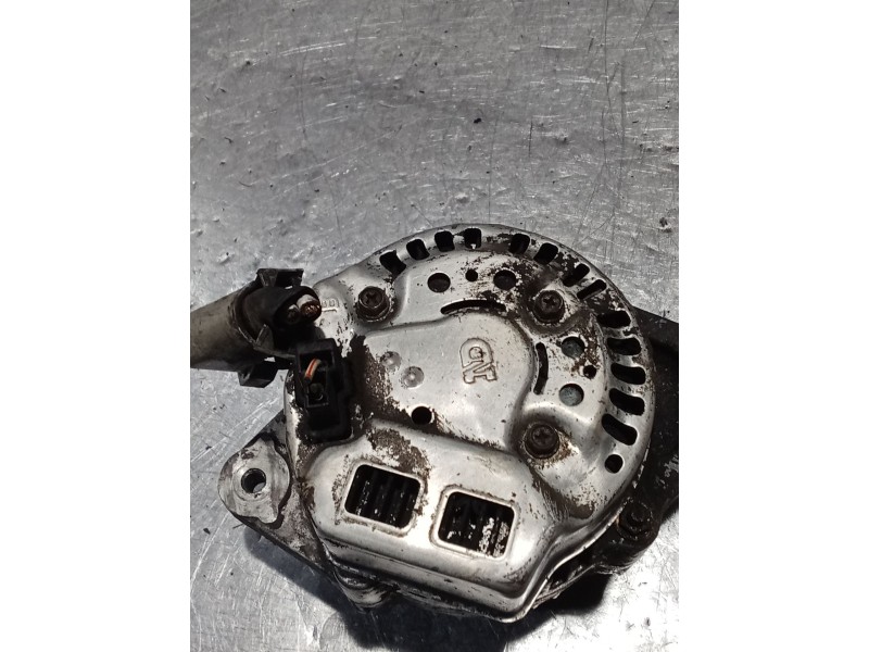 Recambio de alternador para daihatsu feroza 1.6 referencia OEM IAM 27060  