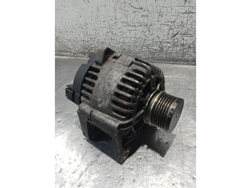 Recambio de alternador para renault grand scénic ii (jm0/1_) 1.5 dci (jm1e) referencia OEM IAM 8200410681B 2543206C 