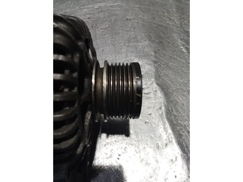 Recambio de alternador para renault grand scénic ii (jm0/1_) 1.5 dci (jm1e) referencia OEM IAM 8200410681B 2543206C 