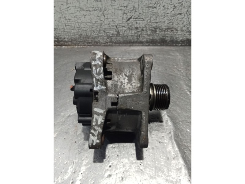 Recambio de alternador para renault grand scénic ii (jm0/1_) 1.5 dci (jm1e) referencia OEM IAM 8200410681B 2543206C 