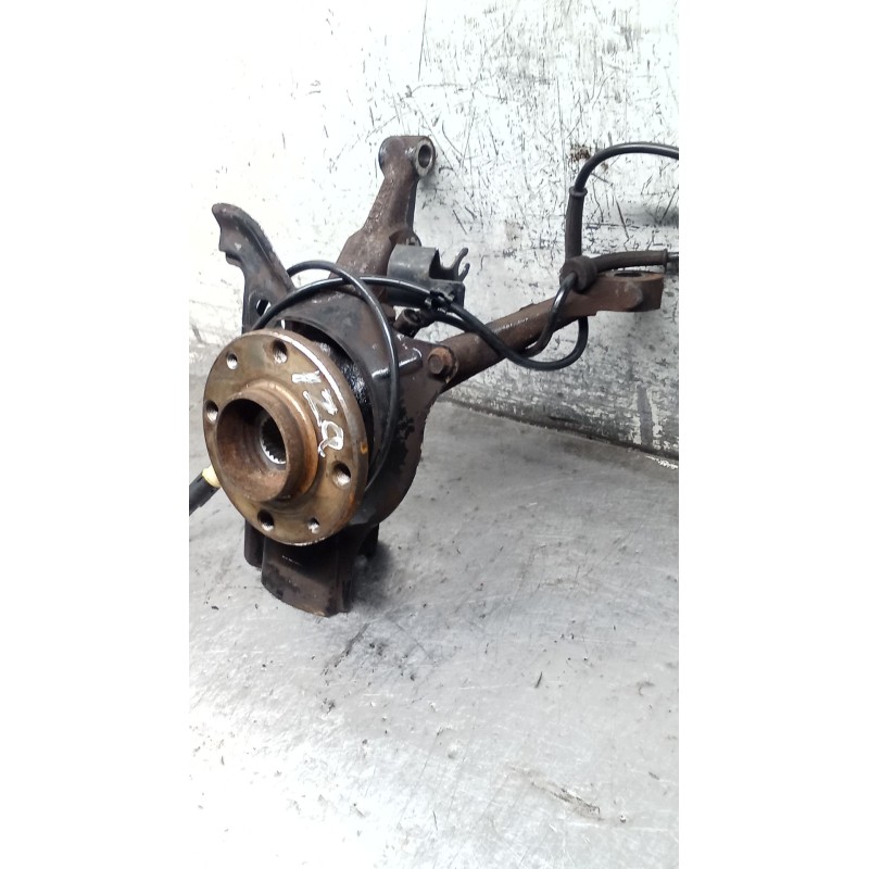 Recambio de mangueta delantera izquierda para fiat seicento / 600 (187_) 1.1 (187axb, 187axb1a, 187axc1a02) referencia OEM IAM 4