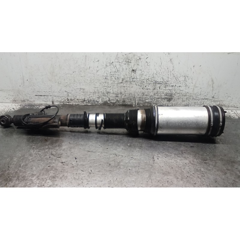 Recambio de amortiguador trasero izquierdo para mercedes-benz clase s (w220) berlina 500 (220.075) referencia OEM IAM C086054  9