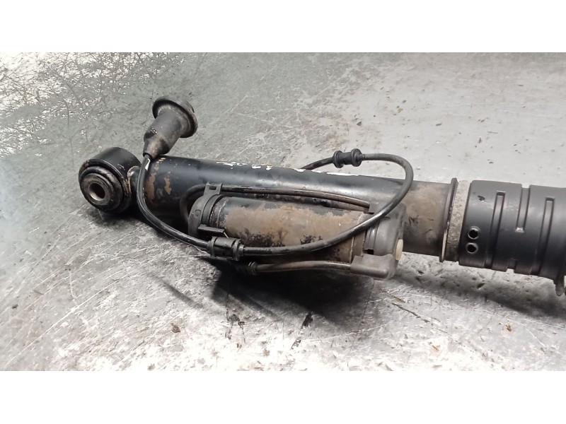 Recambio de amortiguador trasero izquierdo para mercedes-benz clase s (w220) berlina 500 (220.075) referencia OEM IAM C086054  9