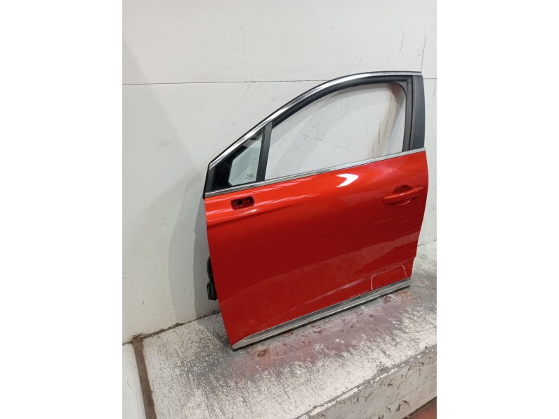 Recambio de puerta delantera izquierda para renault clio v referencia OEM IAM   5P