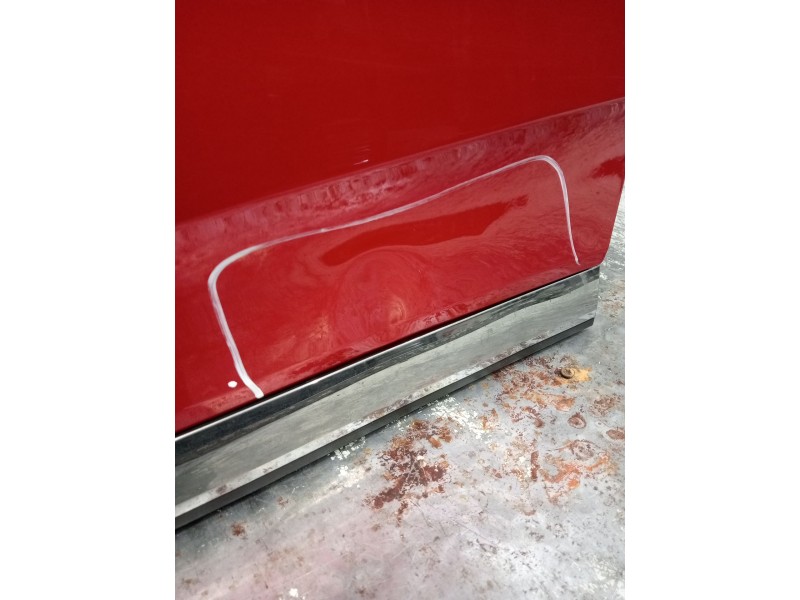 Recambio de puerta delantera izquierda para renault clio v referencia OEM IAM   5P