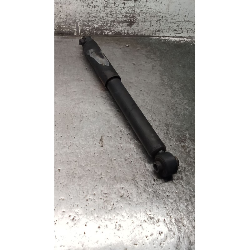 Recambio de amortiguador trasero izquierdo para citroën c3 i (fc_, fn_) 1.4 hdi referencia OEM IAM   02