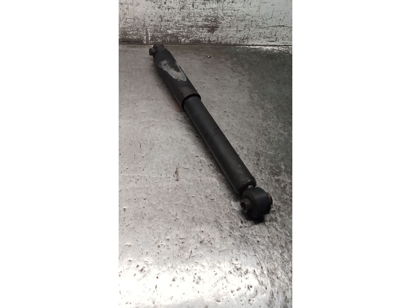 Recambio de amortiguador trasero izquierdo para citroën c3 i (fc_, fn_) 1.4 hdi referencia OEM IAM   02