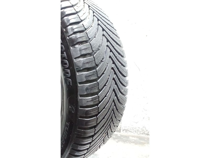 Recambio de juego llantas para seat ateca (kh7, khp) 2.0 tdi referencia OEM IAM 225/55 R17 101W  VER FOTOS