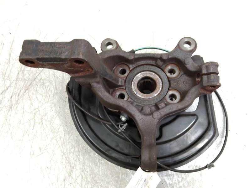 Recambio de mangueta delantera izquierda para nissan juke (f15) acenta referencia OEM IAM   