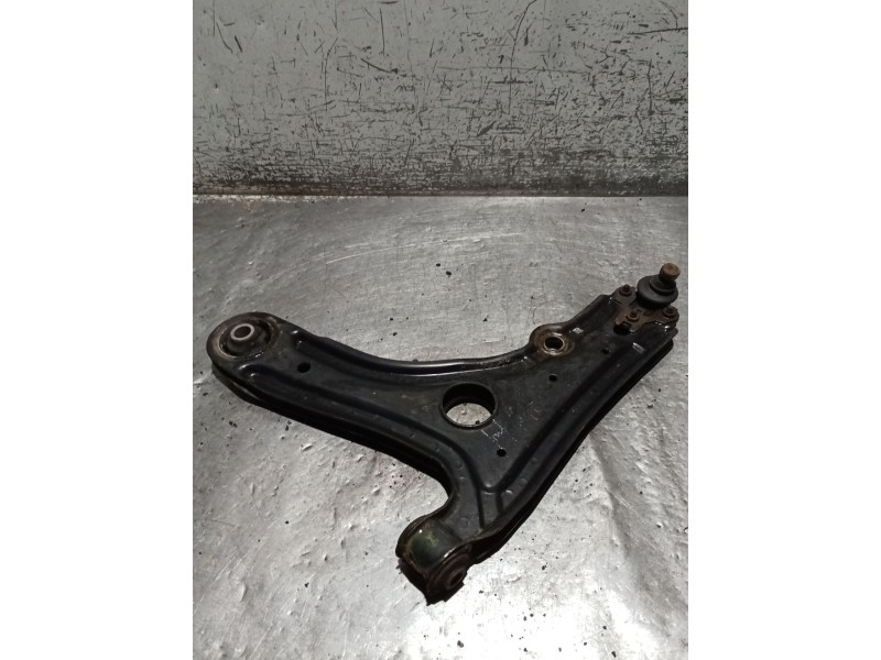 Recambio de brazo suspension inferior delantero izquierdo para seat ibiza ii (6k1) 1.9 tdi referencia OEM IAM   97