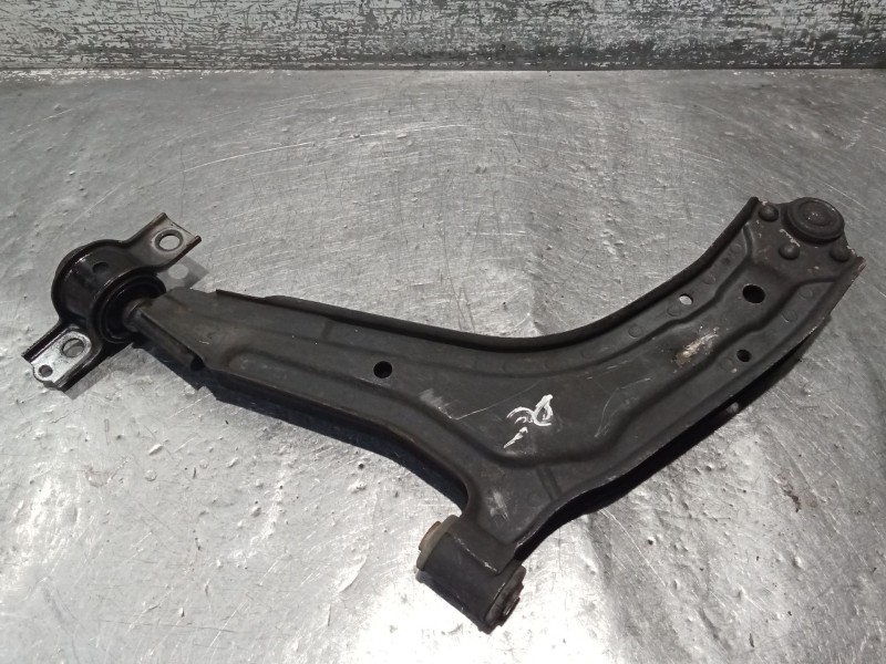 Recambio de brazo suspension inferior delantero derecho para skoda felicia i (6u1) 1.3 referencia OEM IAM   94