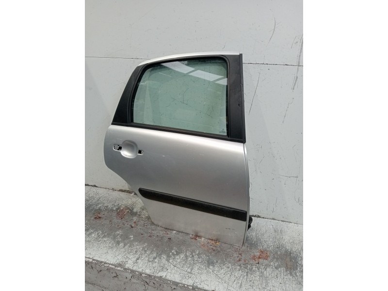 Recambio de puerta trasera derecha para citroën c3 i (fc_, fn_) 1.4 hdi referencia OEM IAM   5P