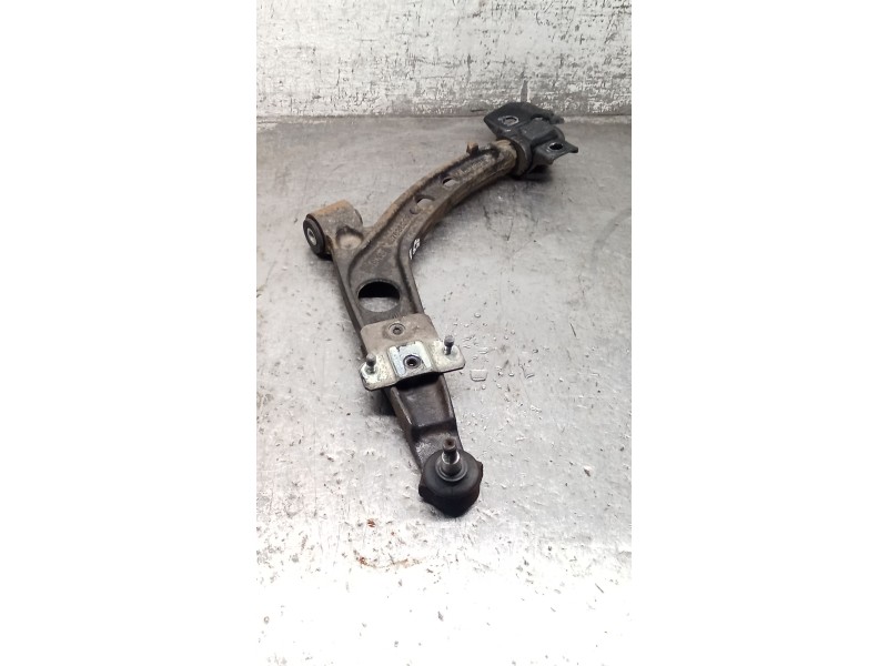 Recambio de brazo suspension inferior delantero izquierdo para fiat seicento / 600 (187_) 1.1 (187axb, 187axb1a, 187axc1a02) ref