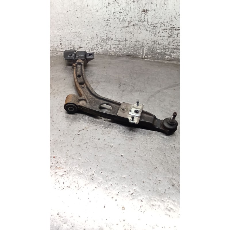 Recambio de brazo suspension inferior delantero izquierdo para fiat seicento / 600 (187_) 1.1 (187axb, 187axb1a, 187axc1a02) ref