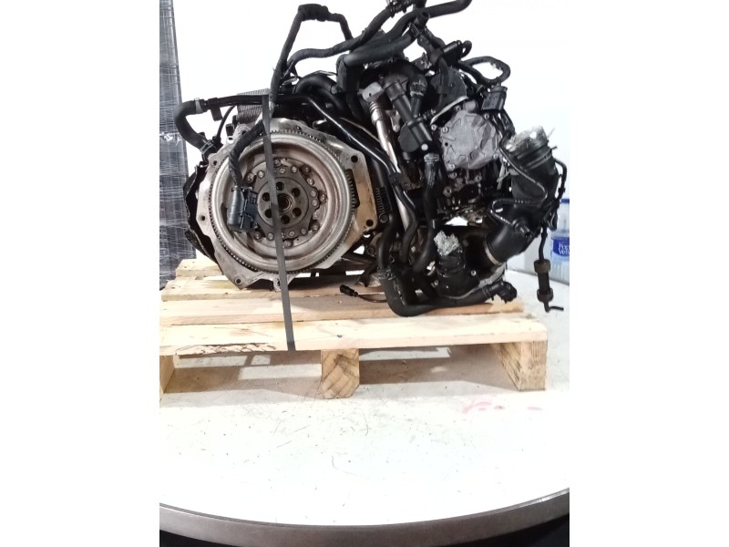 Recambio de motor completo para volkswagen passat cc b6 (357) 2.0 tdi referencia OEM IAM CBA  781532