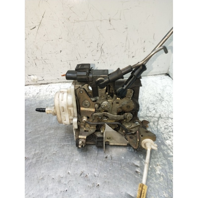 Recambio de motor cierre centralizado delantero izquierdo para audi a3 (8l1) 1.9 tdi referencia OEM IAM  3P 