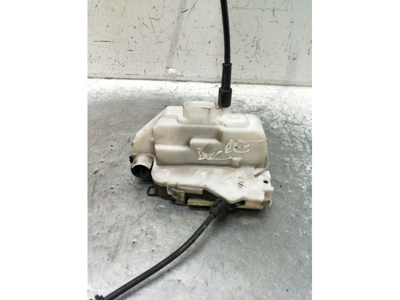 Recambio de motor cierre centralizado delantero derecho para citroën c3 i (fc_, fn_) 1.4 hdi referencia OEM IAM  5P 2002