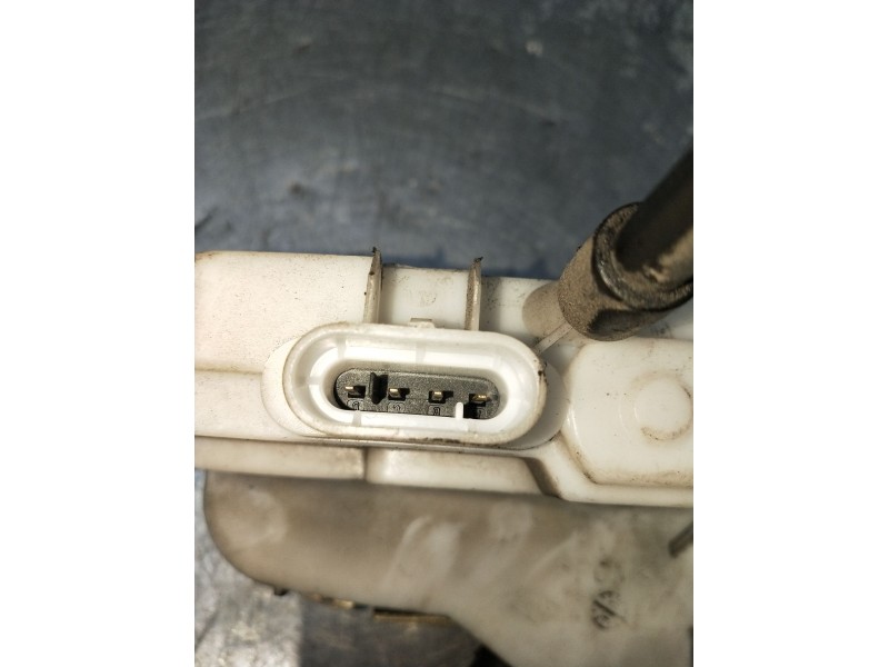 Recambio de motor cierre centralizado delantero derecho para citroën c3 i (fc_, fn_) 1.4 hdi referencia OEM IAM  5P 2002