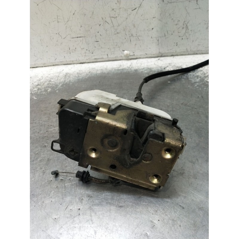 Recambio de motor cierre centralizado trasero izquierdo para citroën c3 i (fc_, fn_) 1.4 hdi referencia OEM IAM  5P 2002