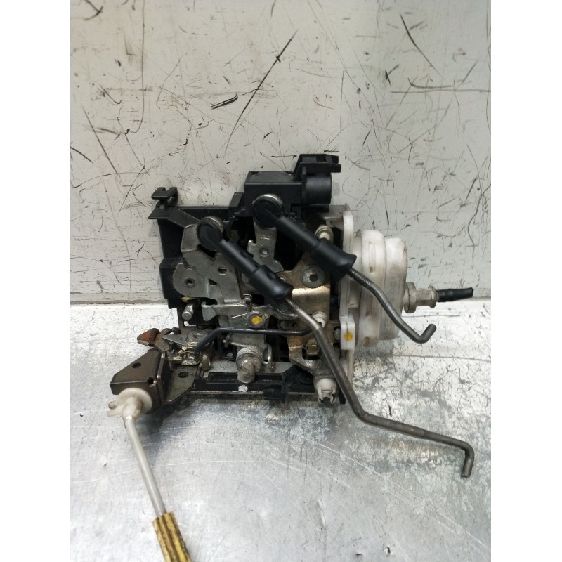 Recambio de motor cierre centralizado delantero derecho para audi a3 (8l1) 1.9 tdi referencia OEM IAM  3P 