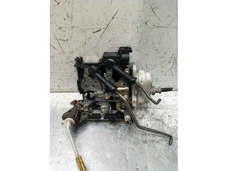 Recambio de motor cierre centralizado delantero derecho para audi a3 (8l1) 1.9 tdi referencia OEM IAM  3P 