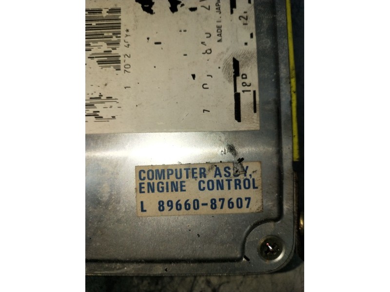 Recambio de centralita motor uce para daihatsu feroza 1.6 referencia OEM IAM L8966087607  1988