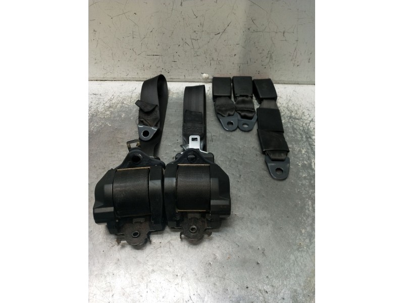 Recambio de juego cinturones trasero para citroën c3 i (fc_, fn_) 1.4 hdi referencia OEM IAM  5P 2002