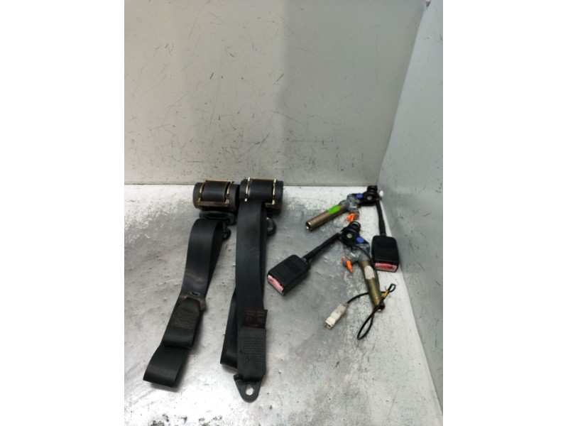Recambio de juego cinturones delantero para peugeot partner monospace (5_, g_) 2.0 hdi referencia OEM IAM  5P 2003