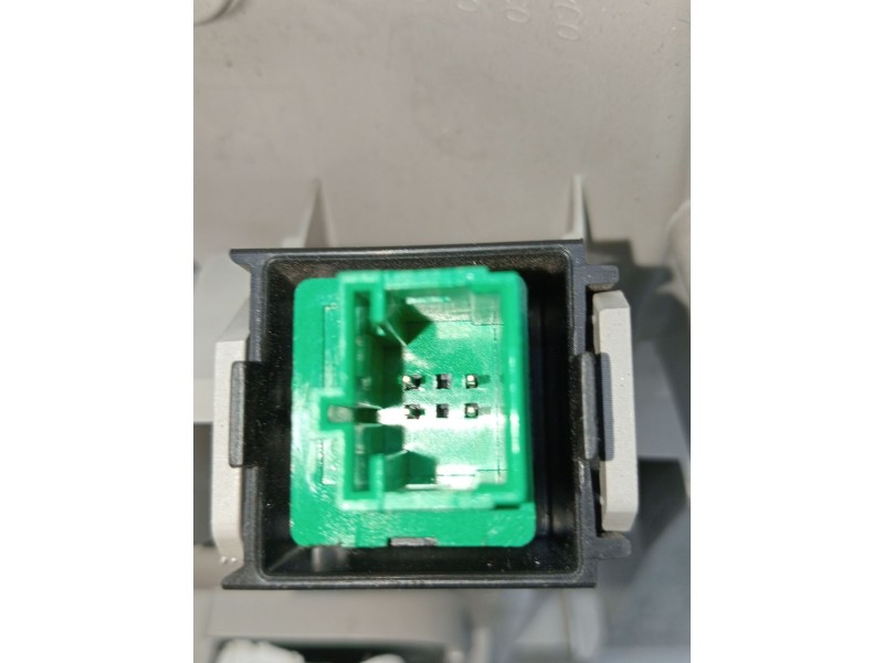 Recambio de luz interior para citroën c5 aircross (ac_, aj_, ar_, a4_) 1.5 bluehdi 130 (acyhzj, acyhzr) referencia OEM IAM 98145
