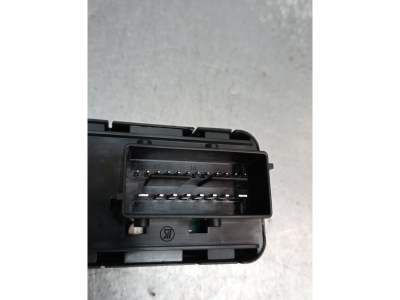 Recambio de mando elevalunas delantero izquierdo para citroën c5 aircross (ac_, aj_, ar_, a4_) 1.5 bluehdi 130 (acyhzj, acyhzr) 