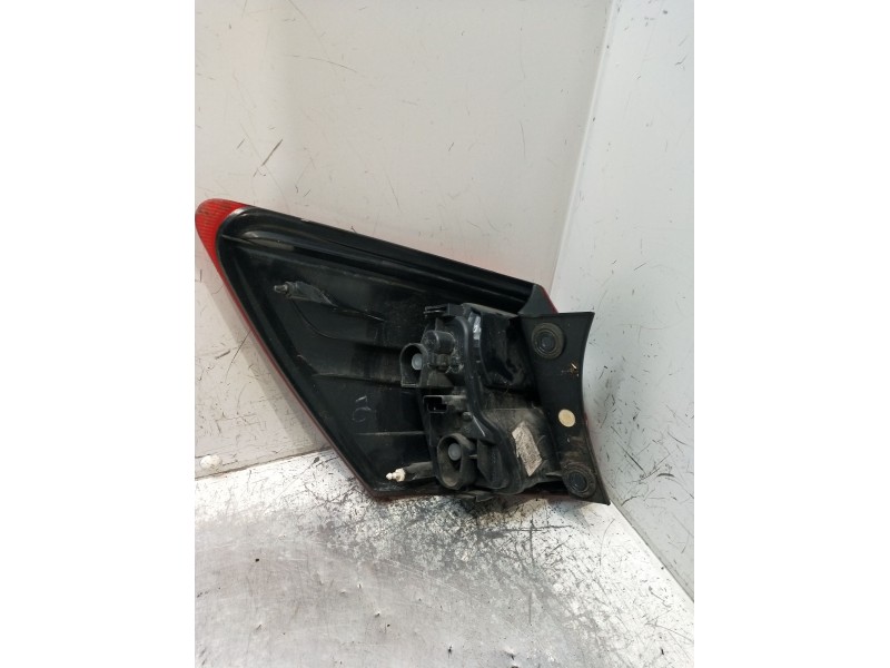 Recambio de piloto trasero derecho para nissan qashqai i (j10, nj10) 1.5 dci referencia OEM IAM   2007