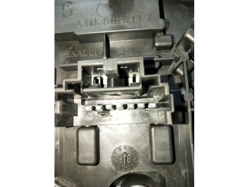 Recambio de piloto trasero derecho para renault megane i (ba0/1_) 1.9 d eco (ba0a, ba0u, ba0r) referencia OEM IAM   