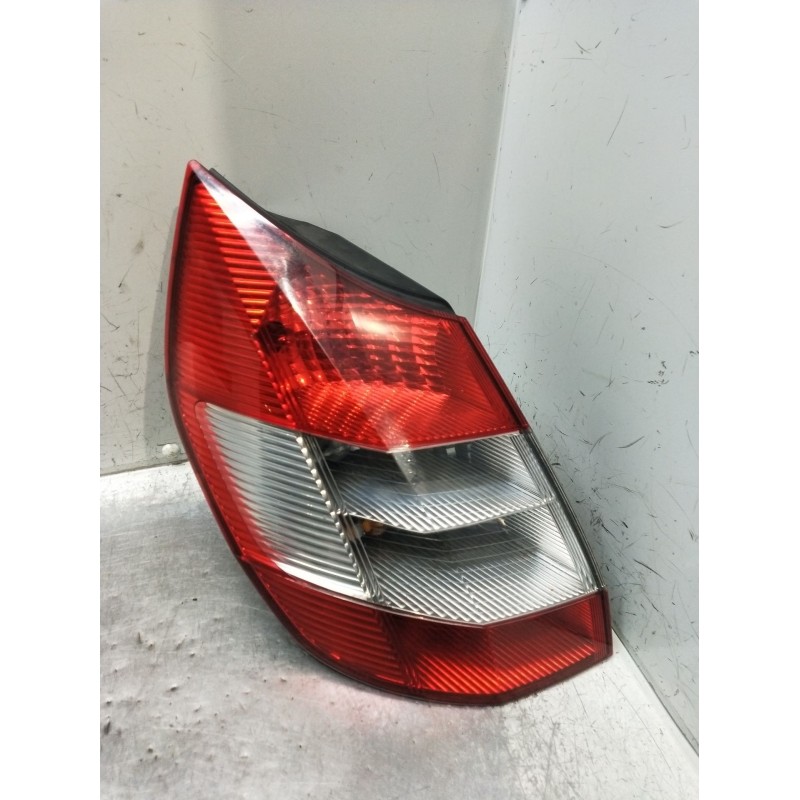 Recambio de piloto trasero izquierdo para renault scénic ii (jm0/1_) 1.5 dci (jm1e, jm16) referencia OEM IAM   