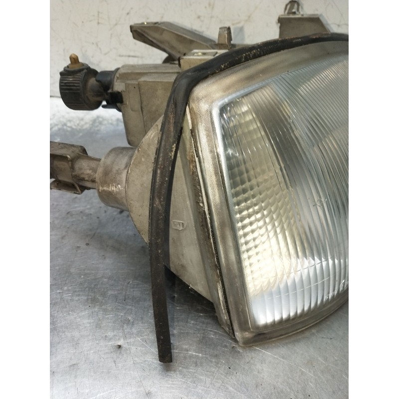 Recambio de faro derecho para renault clio i (b/c57_, 5/357_) 1.2 (5/357y, 5/357k) referencia OEM IAM 086197 VER FOTOS 