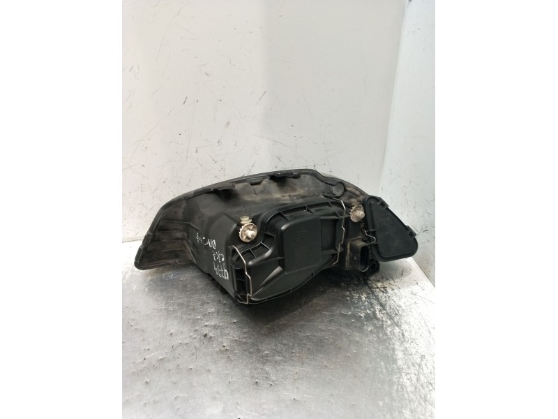 Recambio de faro derecho para seat ibiza iii (6l1) 1.4 16v referencia OEM IAM   