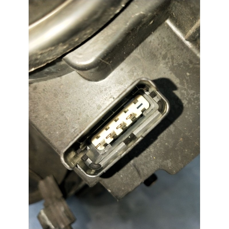 Recambio de faro derecho para nissan qashqai i (j10, nj10) 1.5 dci referencia OEM IAM 1EL01033512 26010BR00B 2007 VER FOTOS