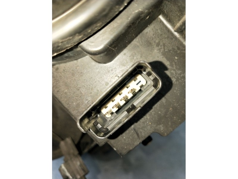 Recambio de faro derecho para nissan qashqai i (j10, nj10) 1.5 dci referencia OEM IAM 1EL01033512 26010BR00B 2007 VER FOTOS