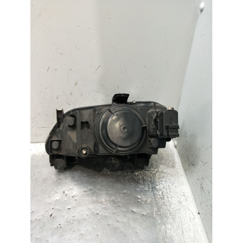 Recambio de faro derecho para renault megane i (ba0/1_) 1.9 d eco (ba0a, ba0u, ba0r) referencia OEM IAM   