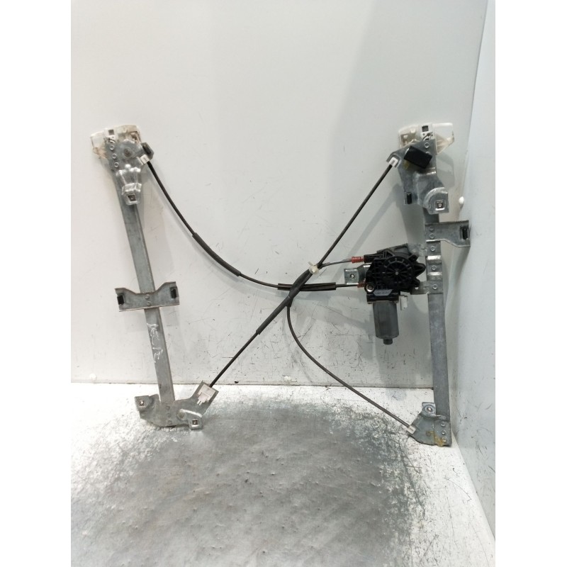 Recambio de elevalunas delantero izquierdo para peugeot partner monospace (5_, g_) 2.0 hdi referencia OEM IAM  5P 2003