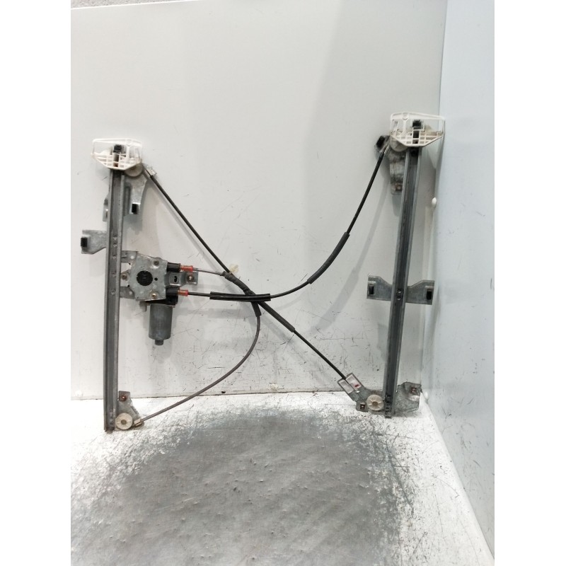 Recambio de elevalunas delantero izquierdo para peugeot partner monospace (5_, g_) 2.0 hdi referencia OEM IAM  5P 2003