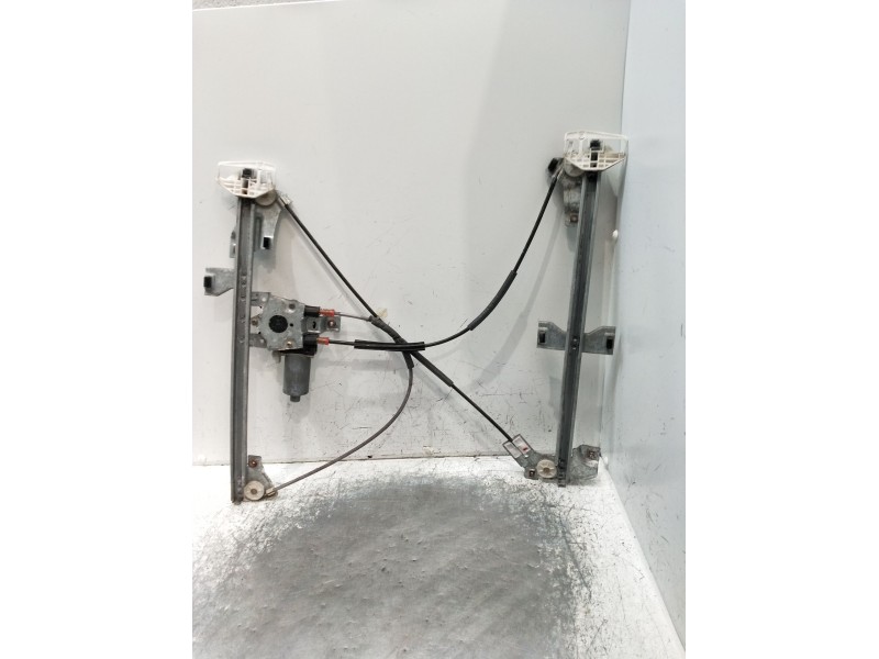 Recambio de elevalunas delantero izquierdo para peugeot partner monospace (5_, g_) 2.0 hdi referencia OEM IAM  5P 2003