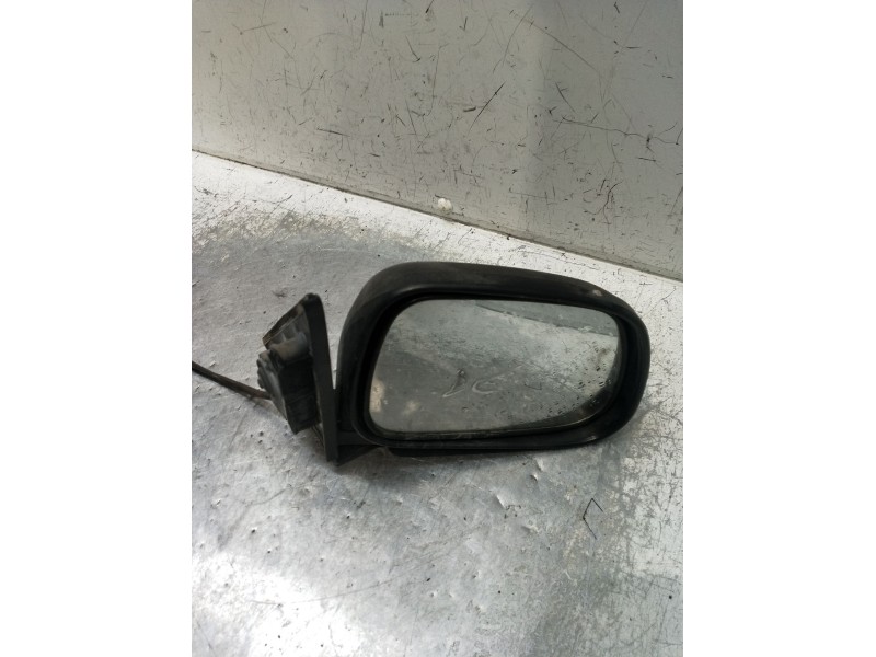 Recambio de retrovisor derecho para daihatsu feroza 1.6 referencia OEM IAM  ELÉCTRICO 1988